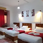 Alshawarbi Plaza Hotel